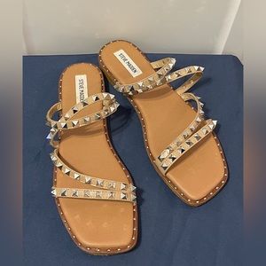 Steve Madden slide on sandals